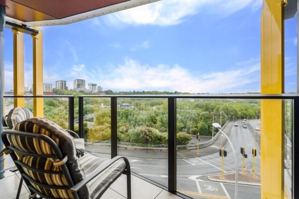 Free Wifi!! Spacious 1-Bedroom Apt, Auckland Cbd Extérieur photo